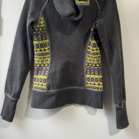 Lululemon Gray Patterned Zip-Up Hoodie Sz 2 - Picture 5 of 11